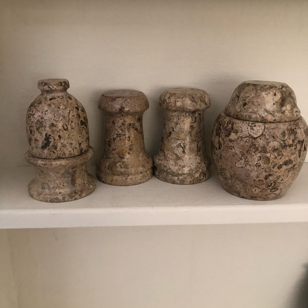 Onyx / Marble Condiment set